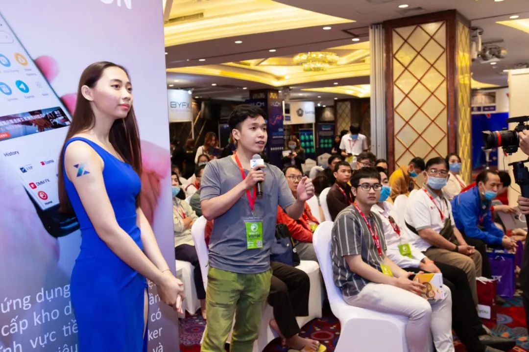ZFX&外汇天眼2020海外展第一站【越南站】圆满落幕!(图6) ZFX&外汇天眼2020海外展第一站【越南站】圆满落幕!(图6)